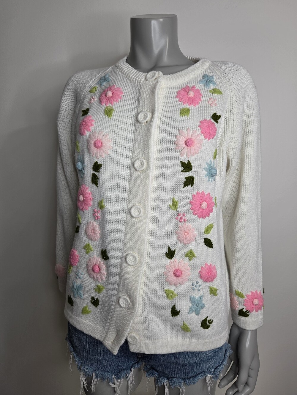 Vintage Chantilly Lace Size S Embroidered Flower Cottagecore Cardigan